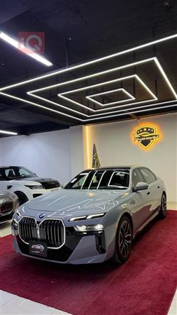 بي ام دبليو الفئة 7